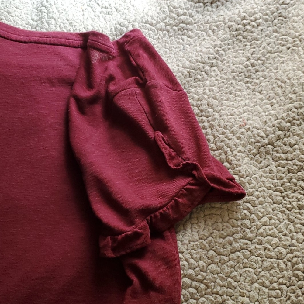 Ruffle Sleeved Top - Picture 6 of 6